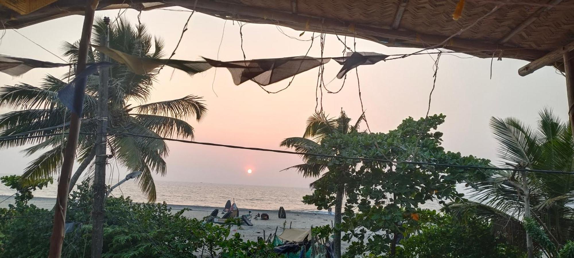 Peace And Love Beach Homestay Alappuzha 외부 사진