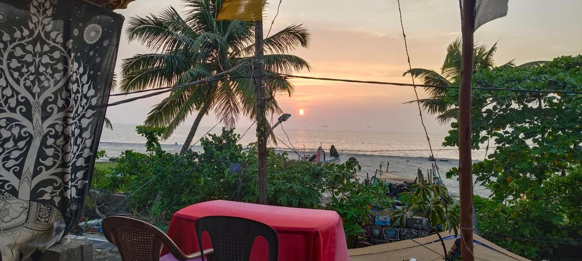 Peace And Love Beach Homestay Alappuzha 외부 사진